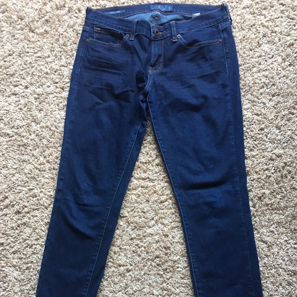 Lucky Brand Charlie Skinny 8/29